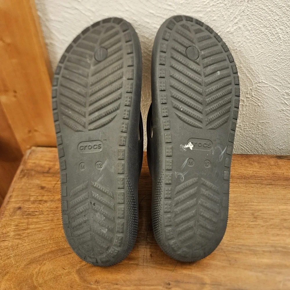 Crocs Classic Flip Flops Iconic Comfort Black Sandals Men's Size 12